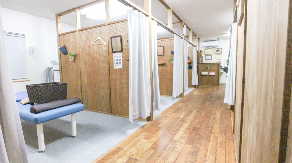 整骨院匠　施術室